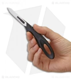 CRKT PDK Precision Disposable Knife Kit - Black (Set Of 4) 2393K 5 CRKT PDK Precision Disposable Knife Kit - Black (Set Of 4) 2393K -Crkt Shop CRKT PDK precision disposable knife kit black 2393K BHQ 51853 er hand